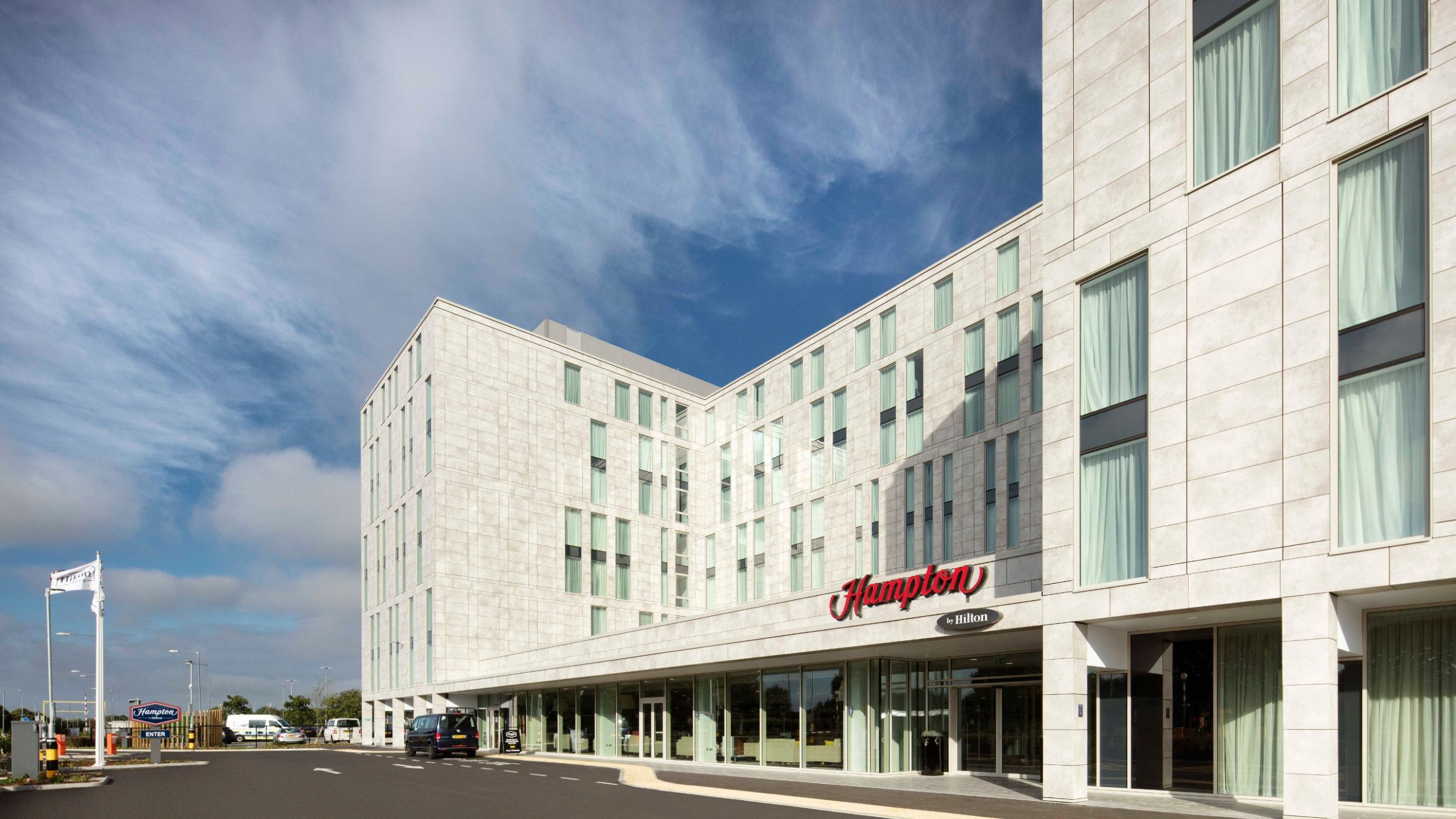 Park And Fly Hilton Hotel Stansted Airport sales.aimbridgeemea.com