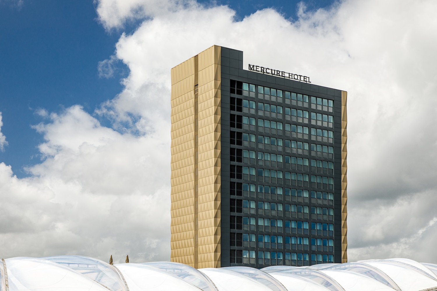 Mercure Newport Aimbridge EMEA Sales